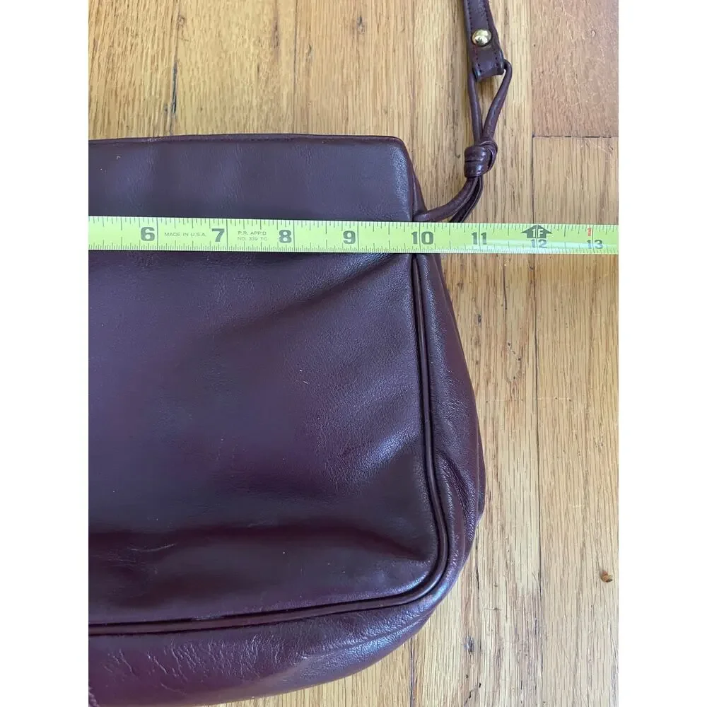 Vintage Etienne Aigner oxblood leather shoulder bag #0384